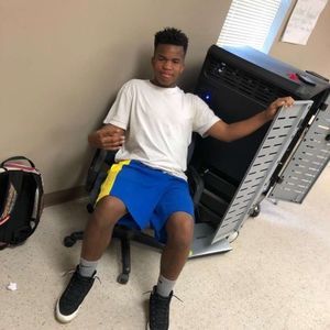 Meet your Posher, Laquincy